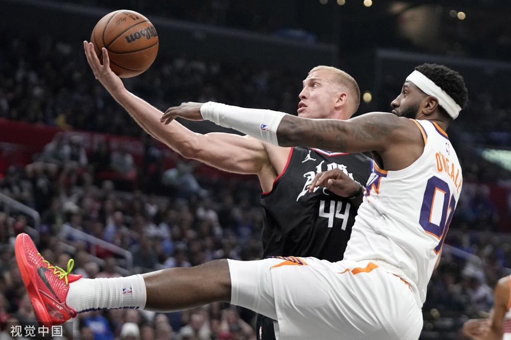 他们不仅凭 他们不仅凭